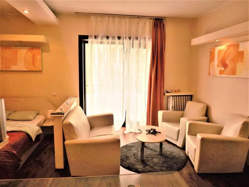 Apartment Black & White Hotel Bucharest Romania