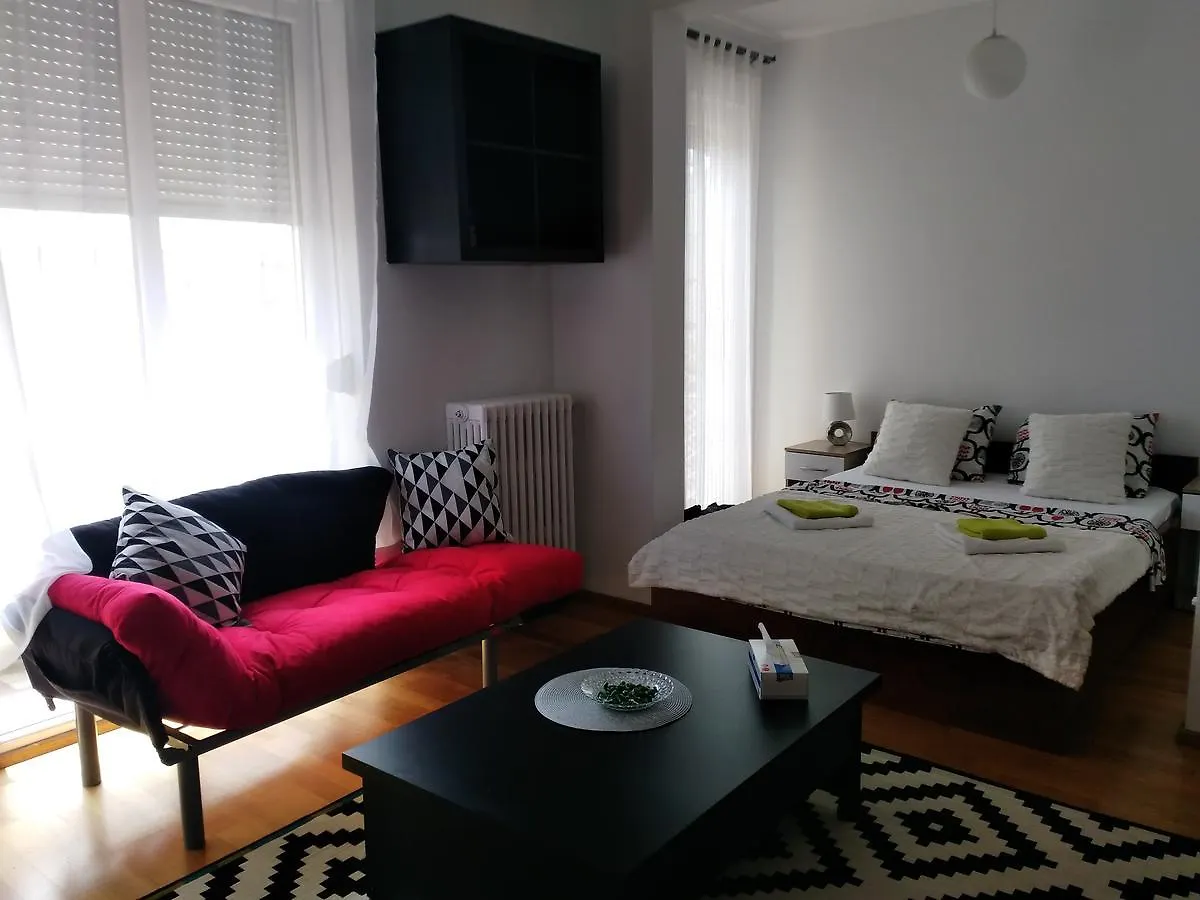 Apartment Black & White Hotel Bucharest Romania