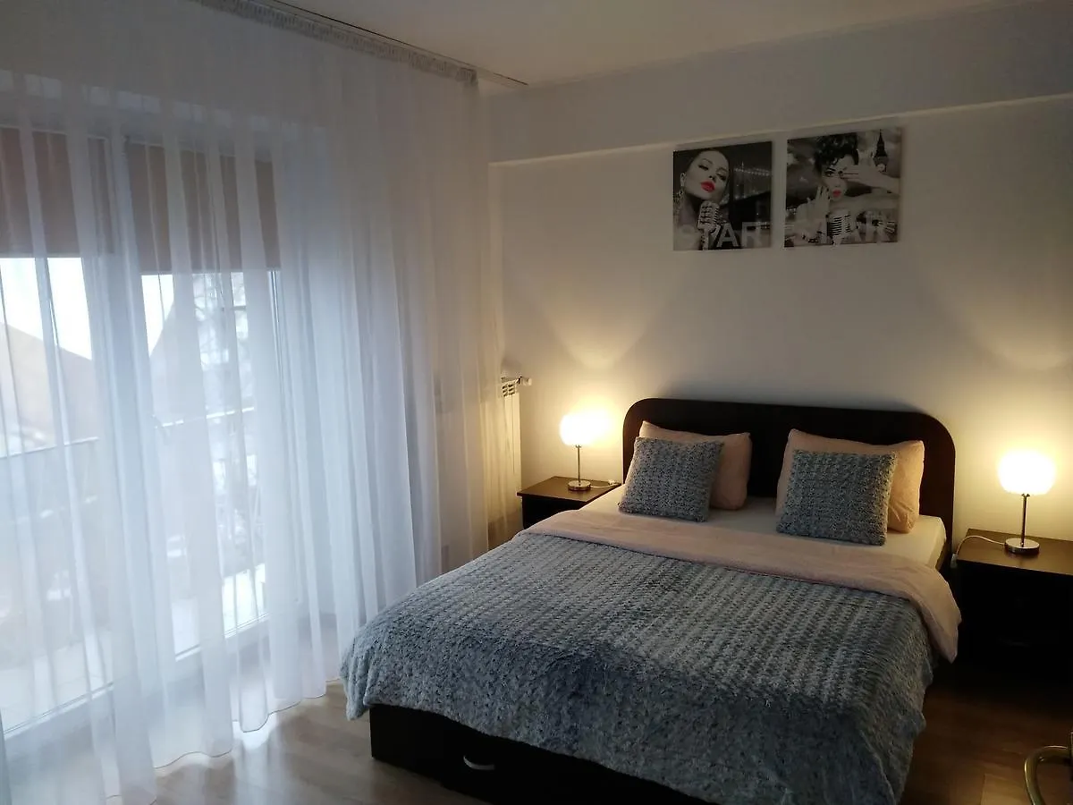 Black & White Hotel Bukareszt